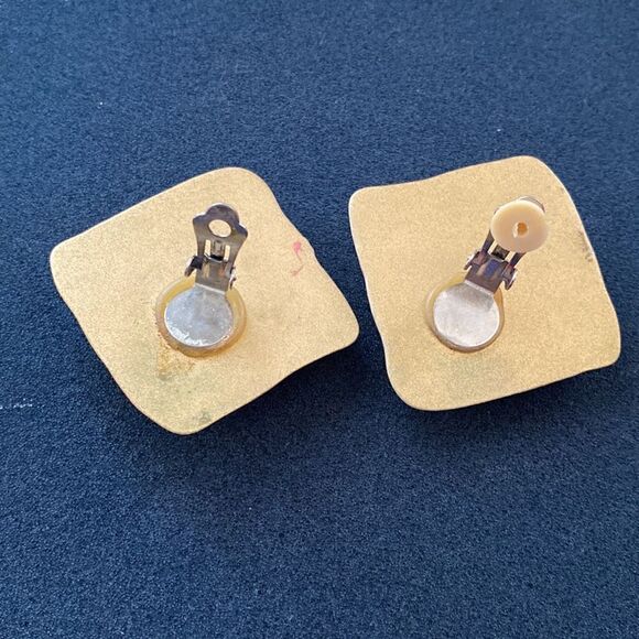 Oversized Vintage Gold Tone Square Sparkling Colourful Clip On Earrings - Picture 5 of 7